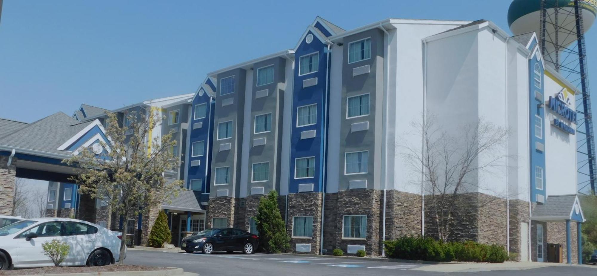 Microtel Inn & Suites By Wyndham Wheeling At The Highlands Triadelphia Buitenkant foto