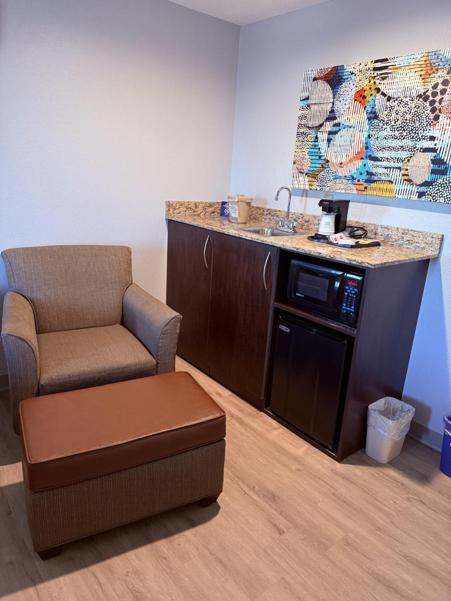 Microtel Inn & Suites By Wyndham Wheeling At The Highlands Triadelphia Buitenkant foto